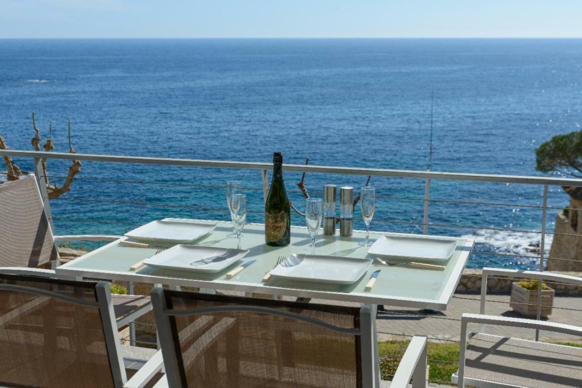 Apartamento Frente Al Mar En La Mejor Ubicacion De Calella Calella De Palafrugell Kültér fotó